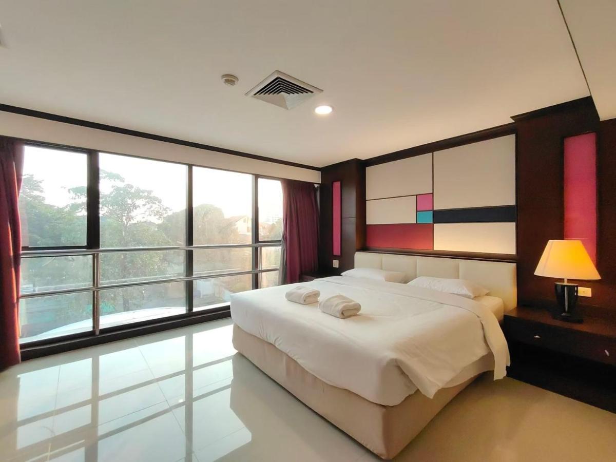 Ebina House - Sha Extra Plus Bangkok Luaran gambar